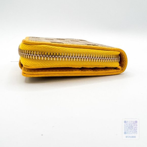 GUCCI Yellow and Brown GG Compact Bifold Wallet - Authenticated - Picture 5 of 13